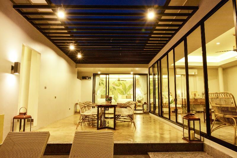 Tungtong Beach Villas Thap Sakae Exteriér fotografie